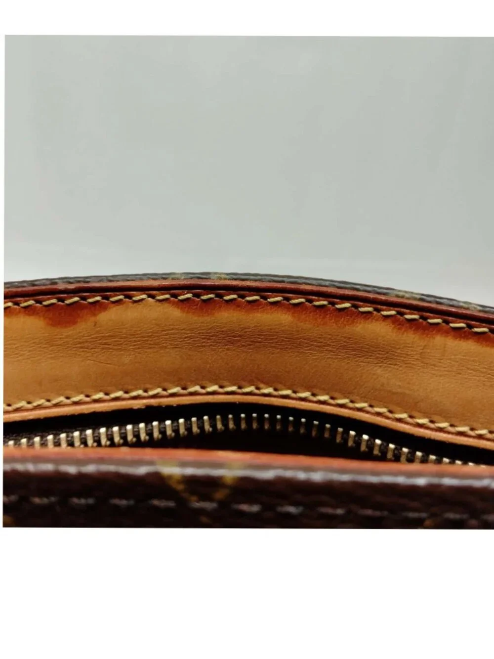 Authentic Louis Vuitton Drouot Monogram Canvas Brown Crossbody Shoulder Bag